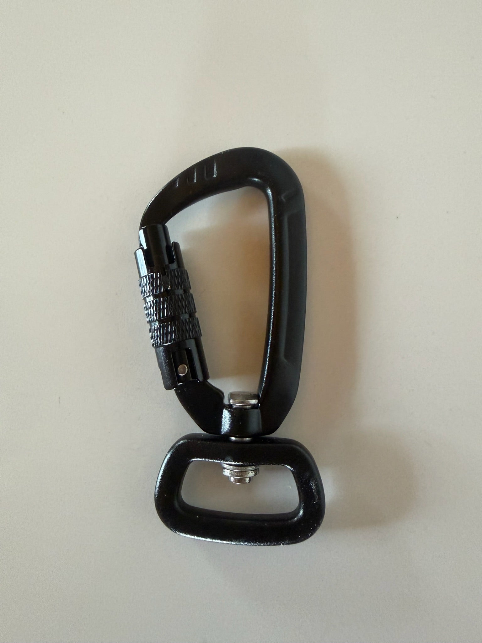 Locking Carabiner